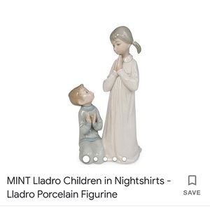 Mint Condition LLadro Spanish figurine - Children praying.